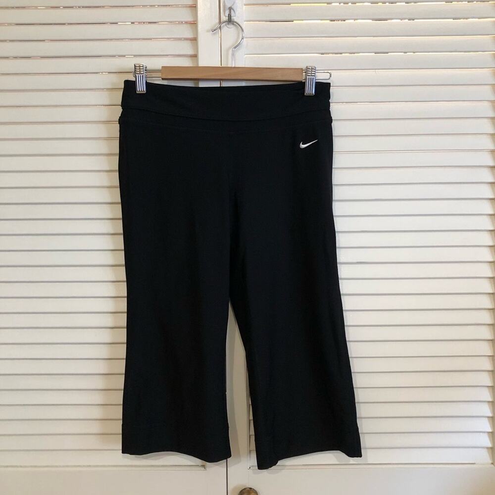 Nike Dri Fit Black Cropped Leggings Small